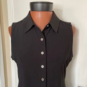 Black Sleeveless Button-Up Top